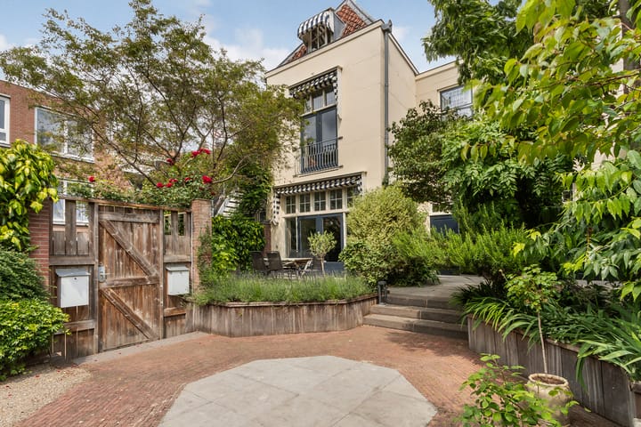 Photo 4 of Botgensstraat 83