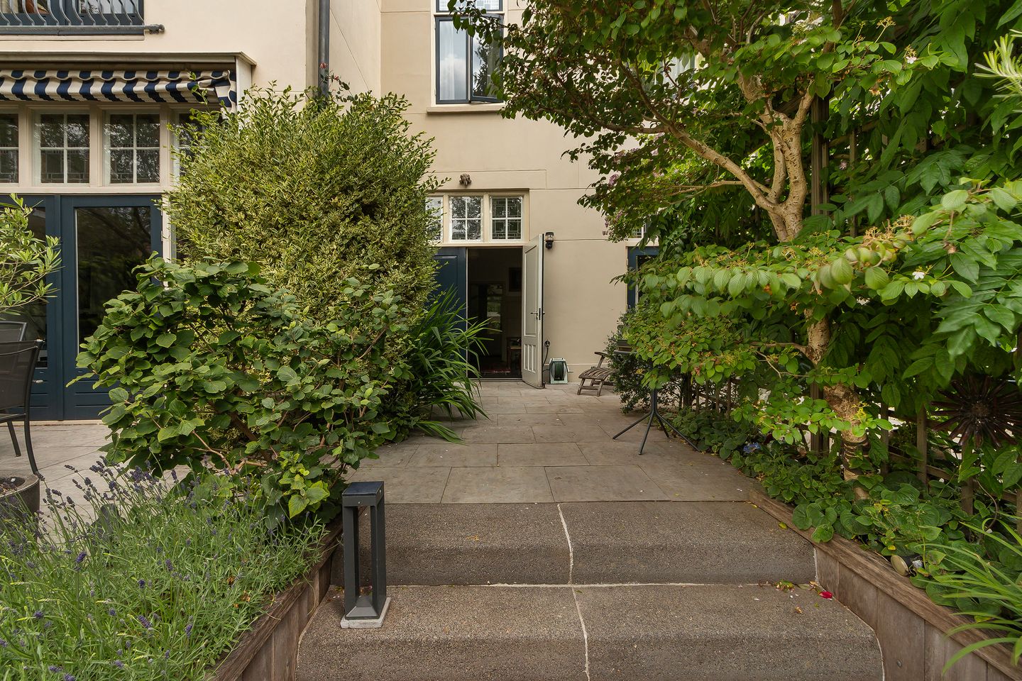 Foto 10 van Botgensstraat 83