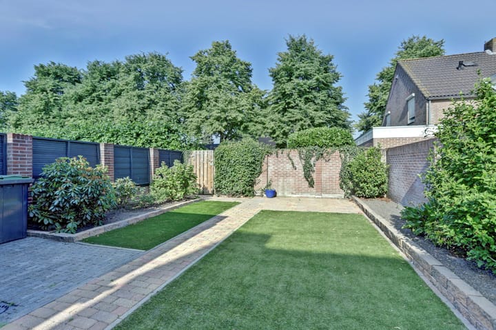 Foto 24 van van Hovedreef 13