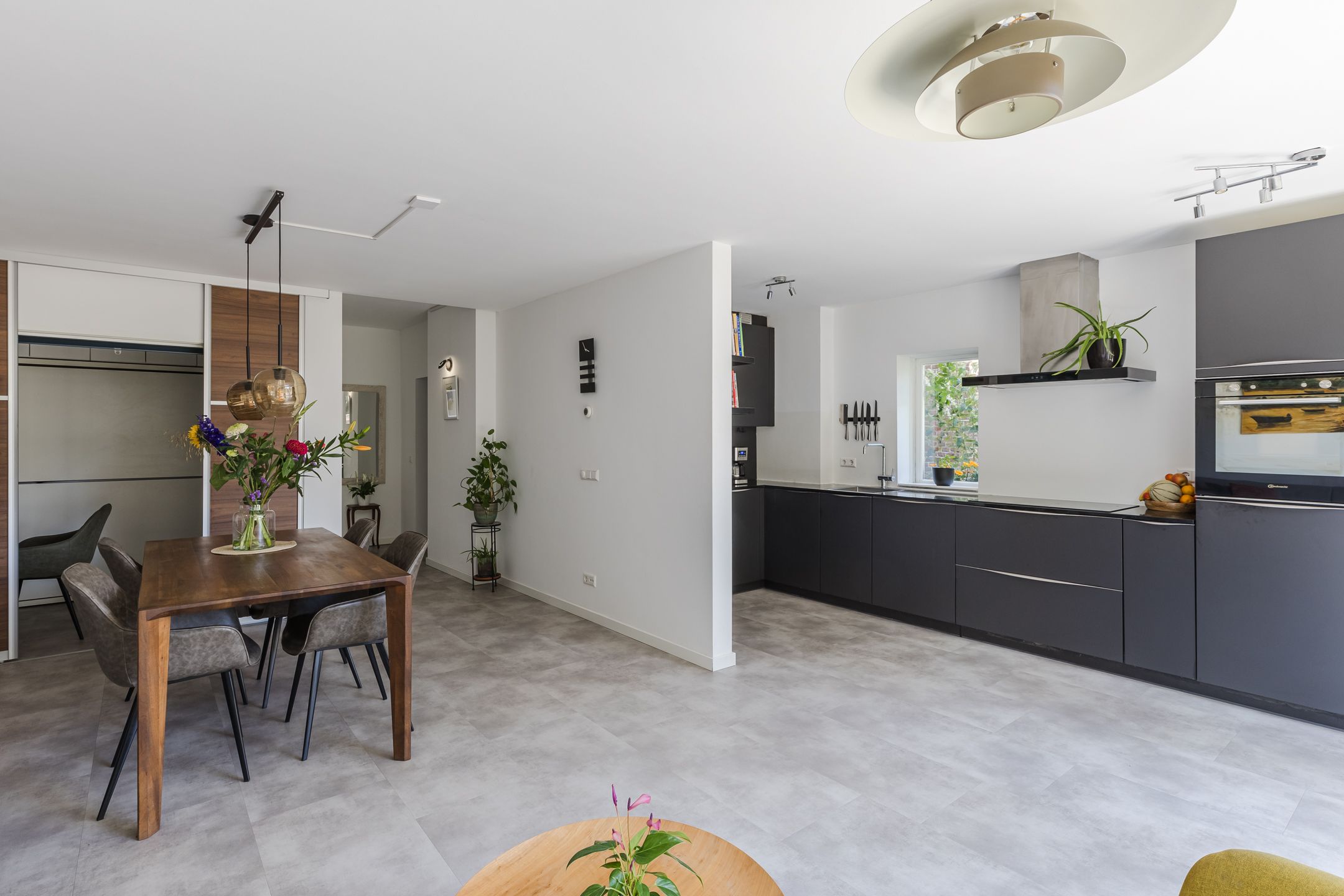 Photo 3 of Veeteeltstraat 41