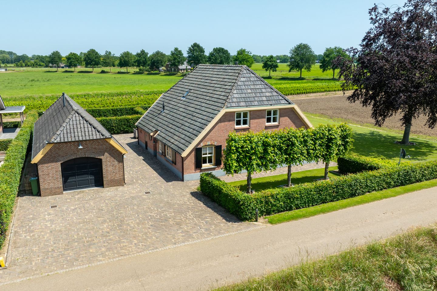 Photo 4 of Uilenesterstraat 16