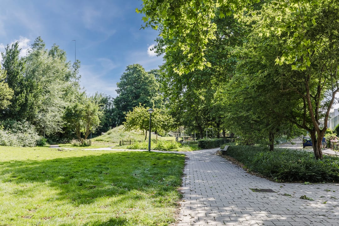 Photo 32 of Veeteeltstraat 41