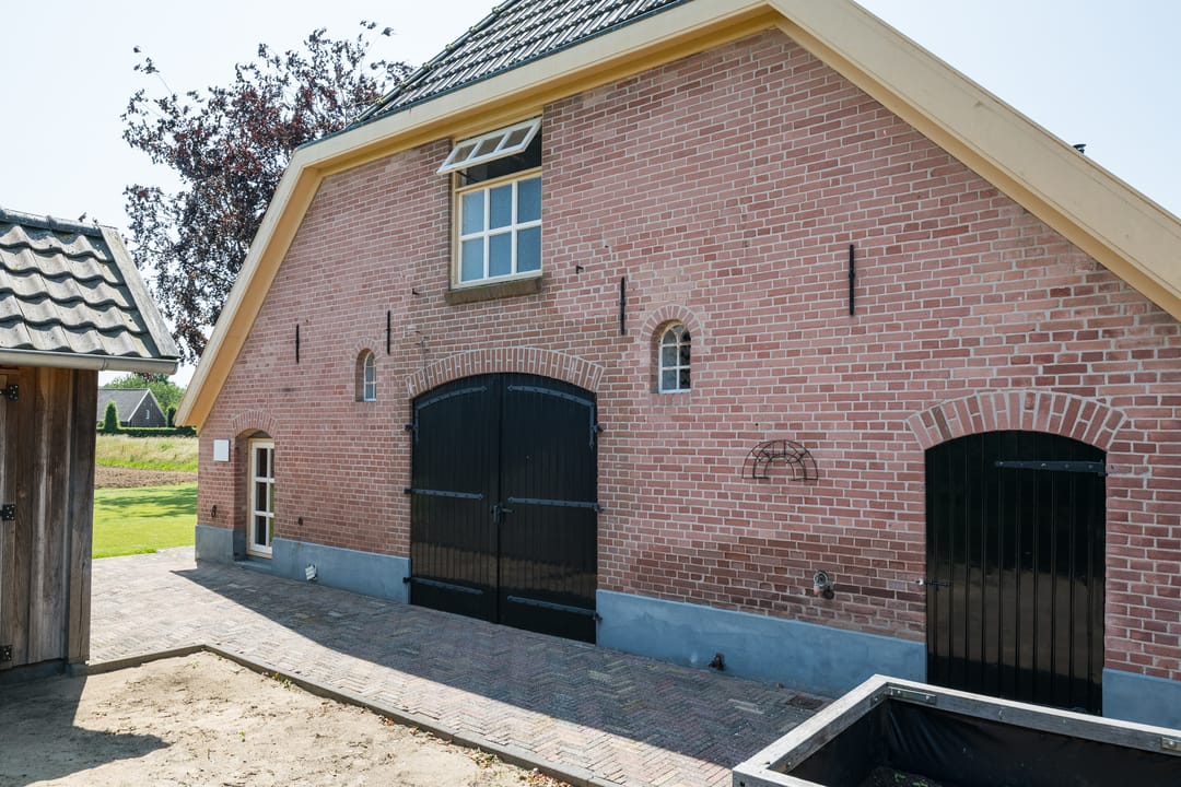 Photo 41 of Uilenesterstraat 16