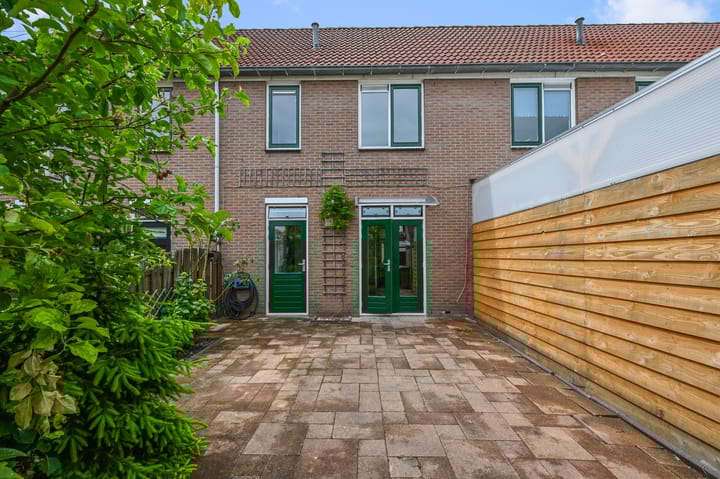 Foto 2 van Joke Smitsingel 9