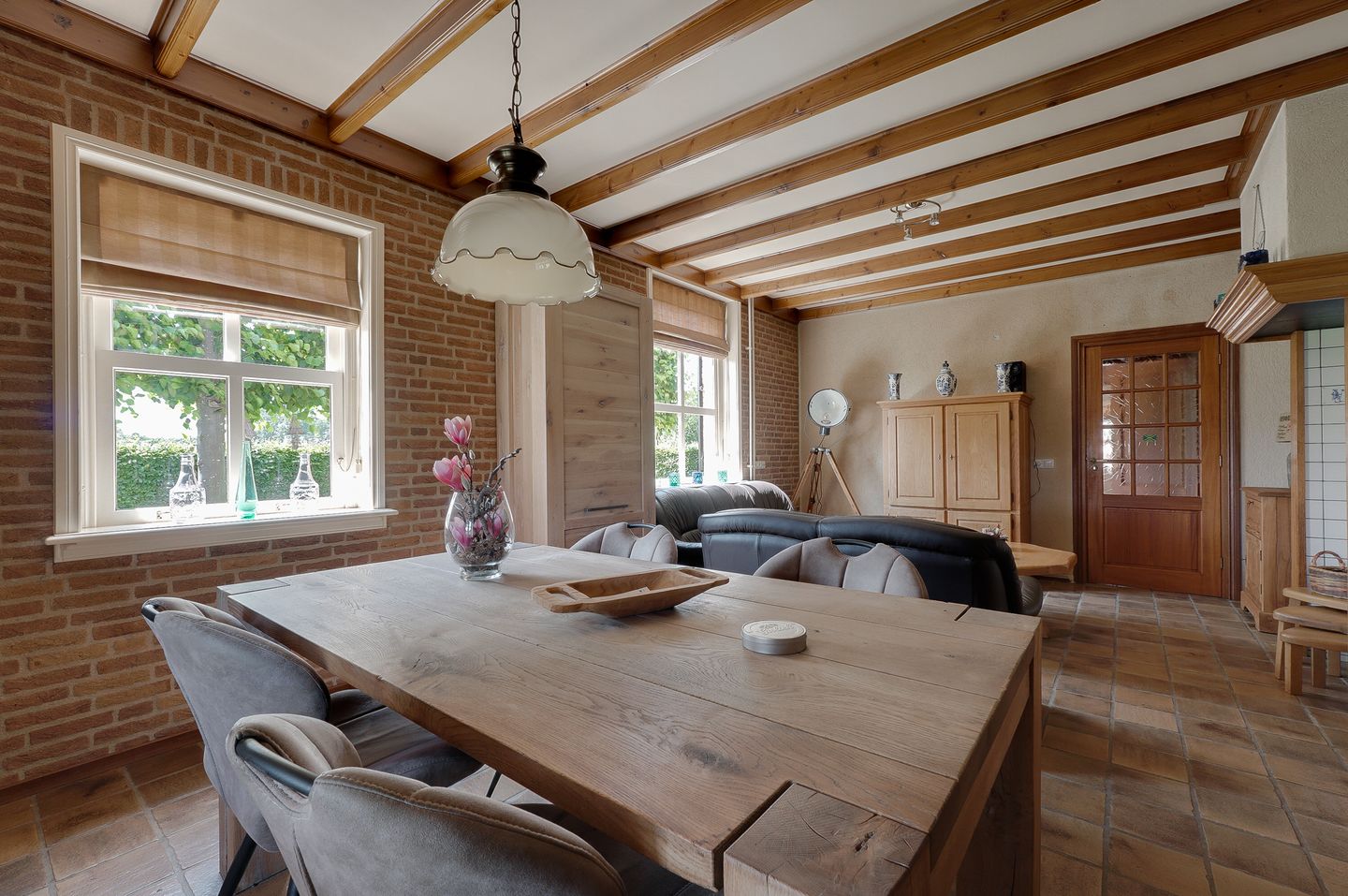 Photo 49 of Uilenesterstraat 16