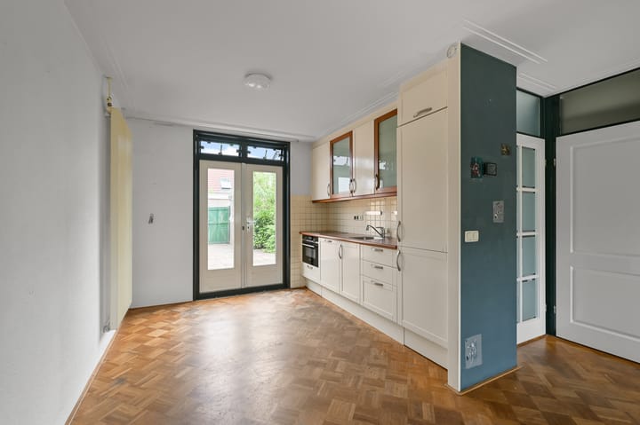 Foto 8 van Joke Smitsingel 9