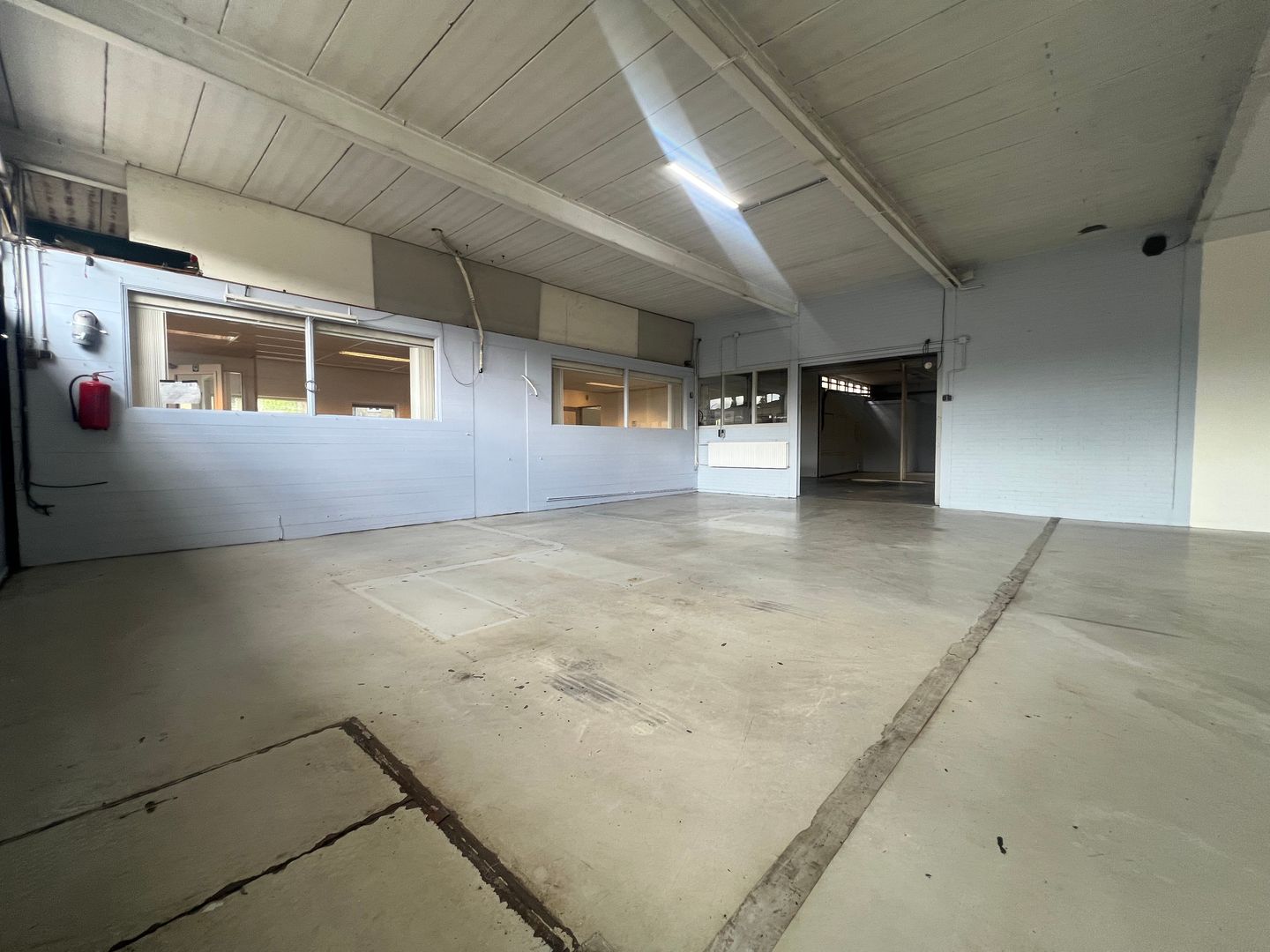 Bekijk foto 4 van Floresstraat 19