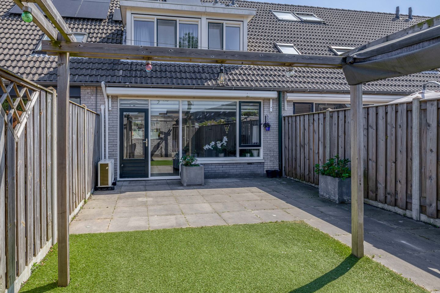 Foto 25 van Mina Krusemanstraat 6