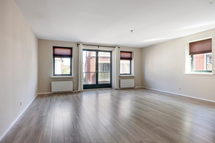 Foto 5 van Vledderstraat 10-A