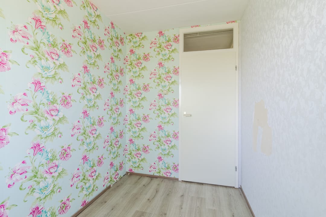 Photo 11 of Zwaluwstraat 94