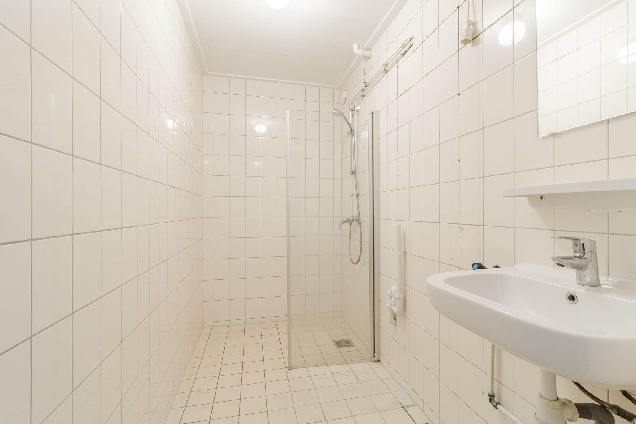 Photo 18 of Zwaluwstraat 94