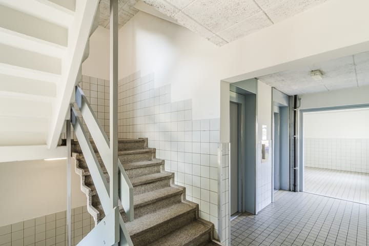 Photo 26 of Zwaluwstraat 94