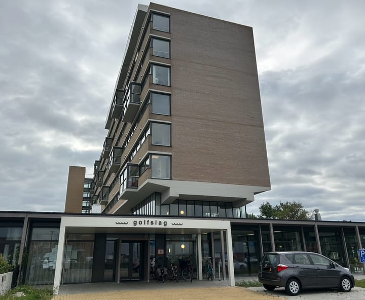 Bekijk foto van Smedingplein 75
