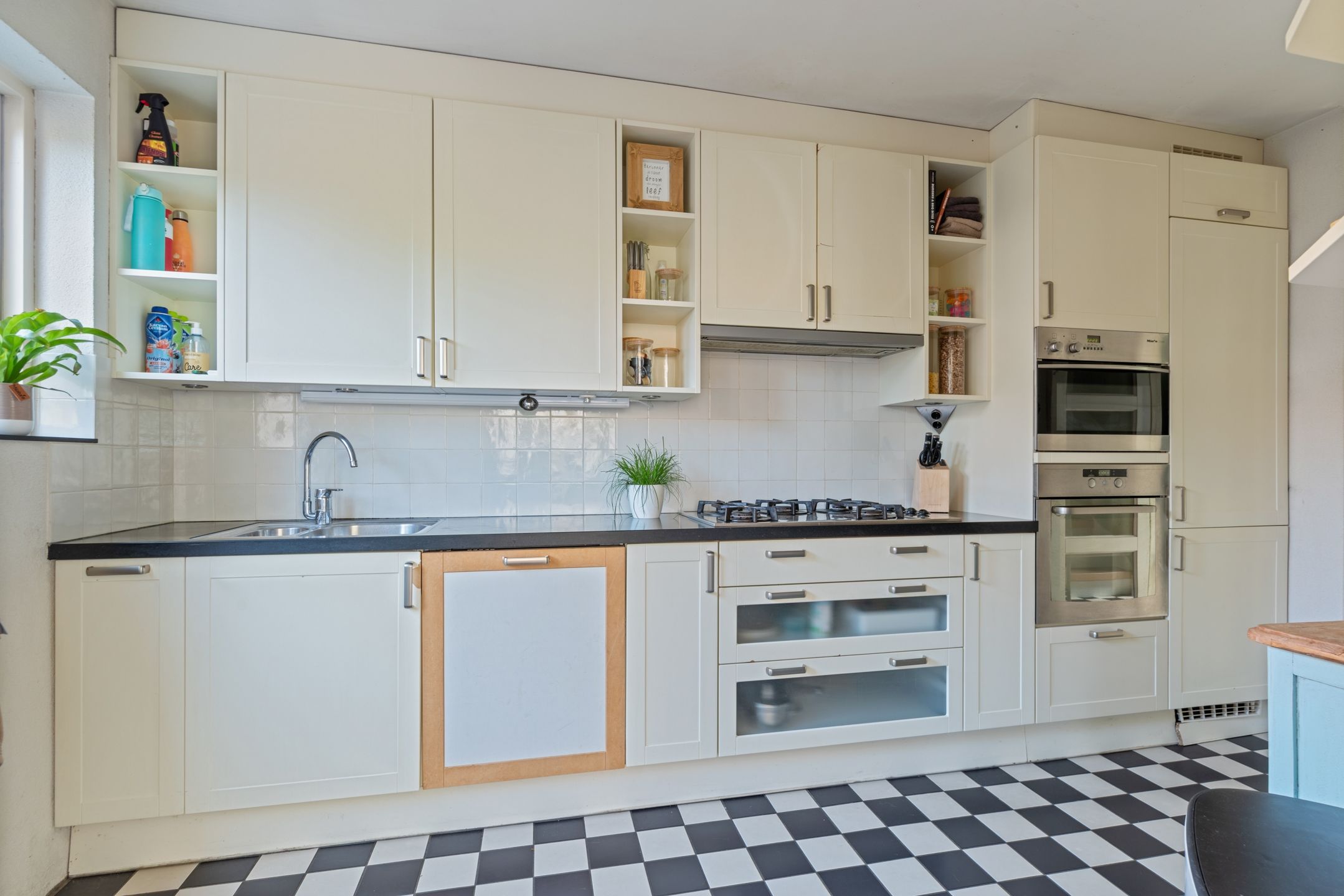 Foto 15 van Willem van der Voetstraat 10