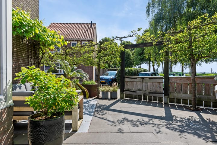 Foto 25 van Willem van der Voetstraat 10