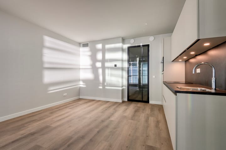 Foto 8 van Isaac Titsinghkade 4-E