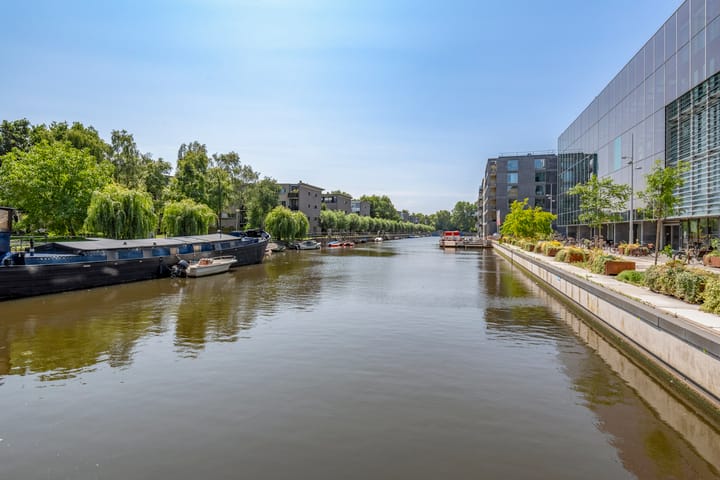 Foto 24 van Isaac Titsinghkade 4-E