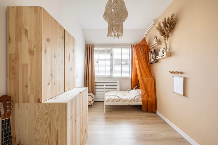 Photo 25 of Lucretia van Merkenlaan 35