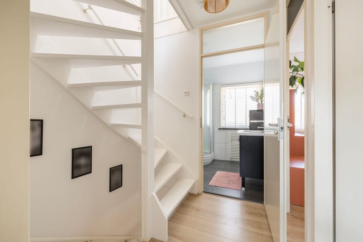 Photo 27 of Lucretia van Merkenlaan 35