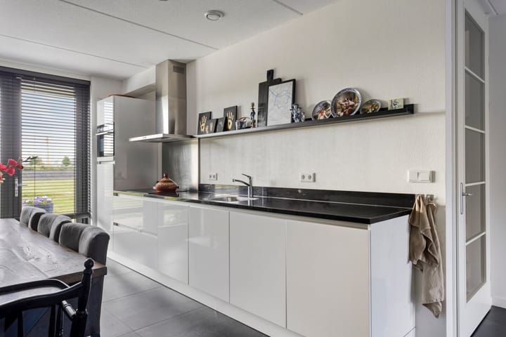 Photo 12 of Zeepkruidstraat 21