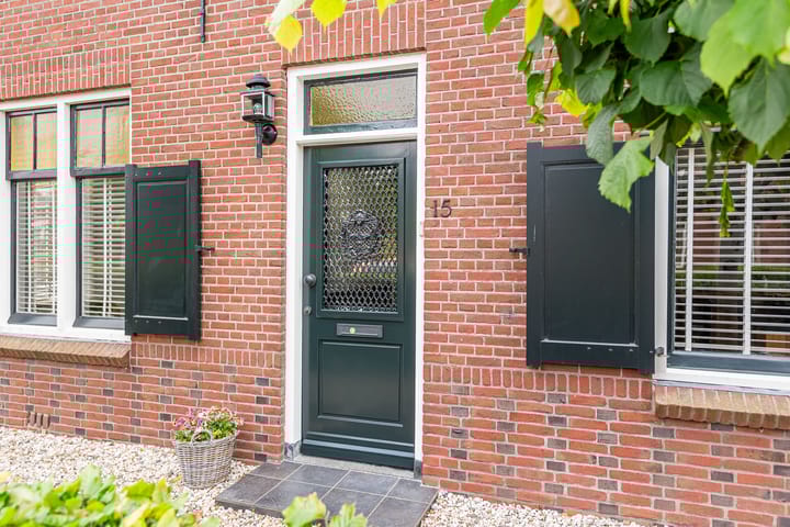 Foto 7 van Schoolstraat 15