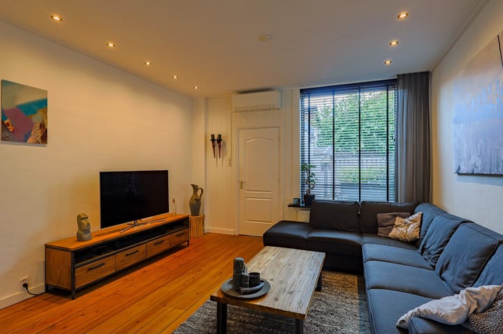 Foto 11 van Emmastraat 30