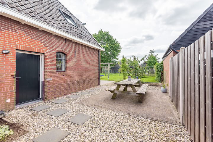 Foto 53 van Schoolstraat 15