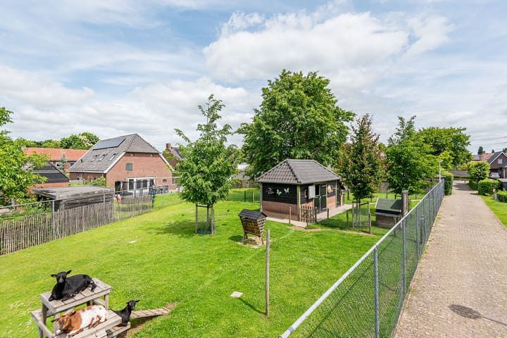 Foto 62 van Schoolstraat 15