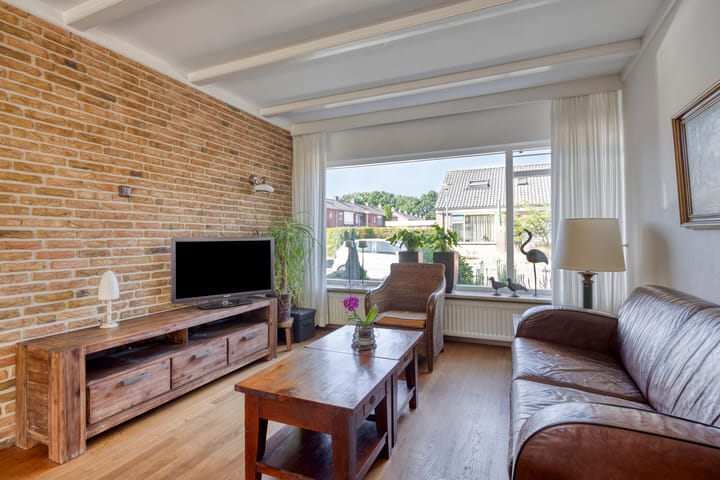 Photo 9 of John F. Kennedylaan 3