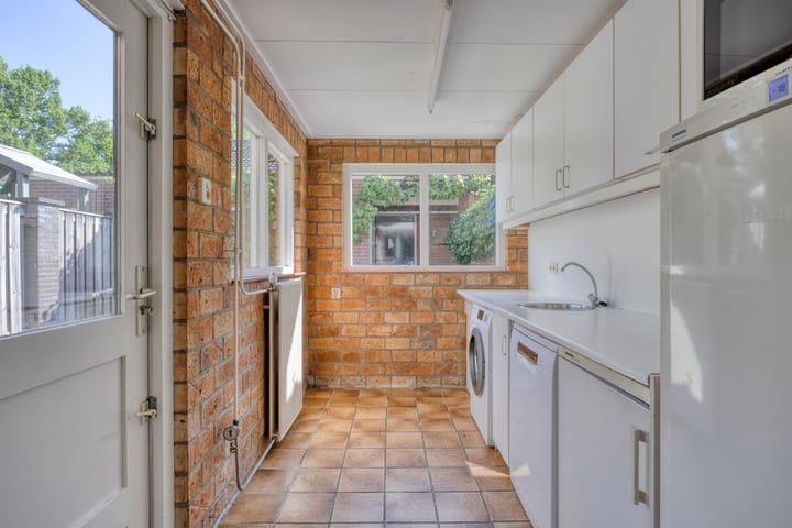 Photo 19 of John F. Kennedylaan 3