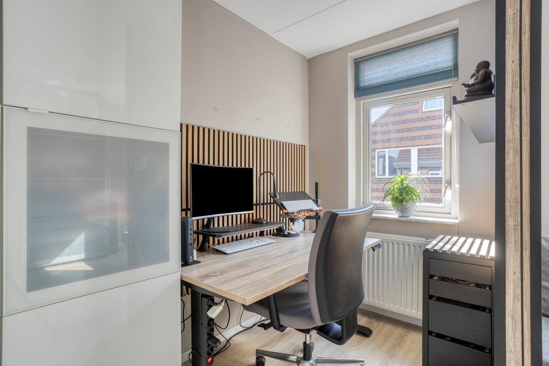 Photo 22 of Lijnbaanstraat 33