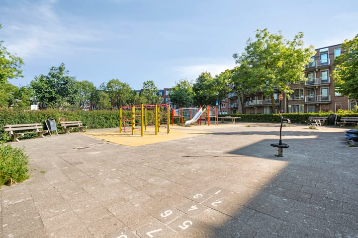 Foto 36 van Lijnbaanstraat 33