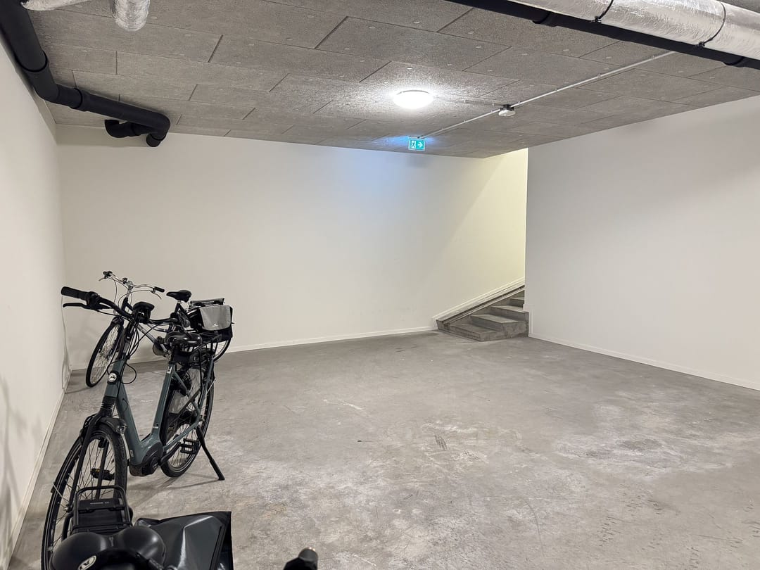 Photo 32 of Lange Geere 1-A