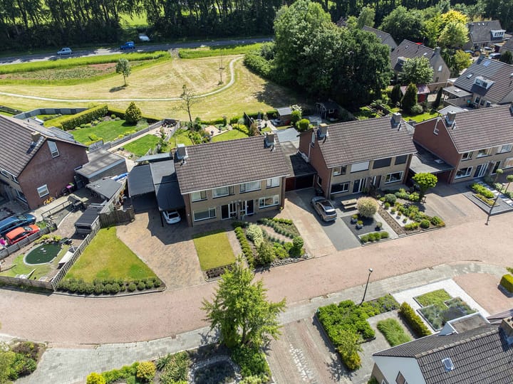 Photo 49 of Meseame 58