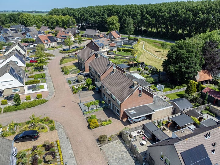 Photo 51 of Meseame 58