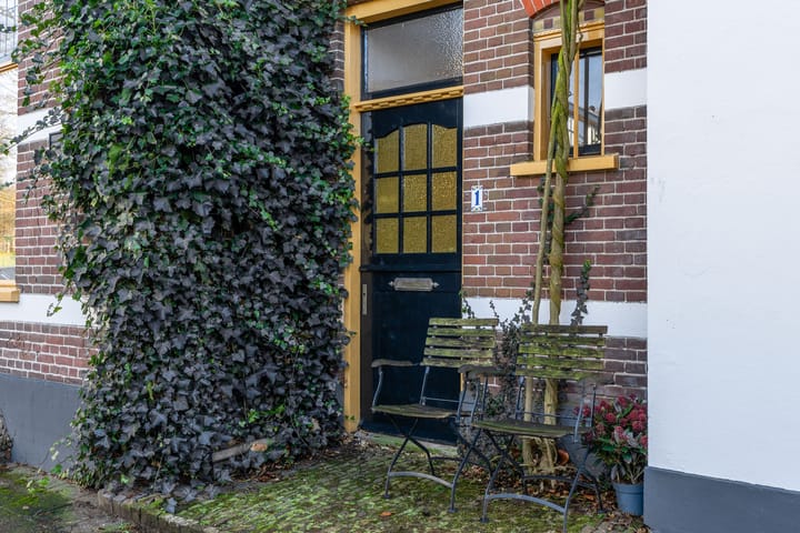 Foto 3 van Celebeslaan 1