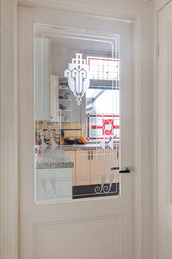 Photo 16 of Celebeslaan 1