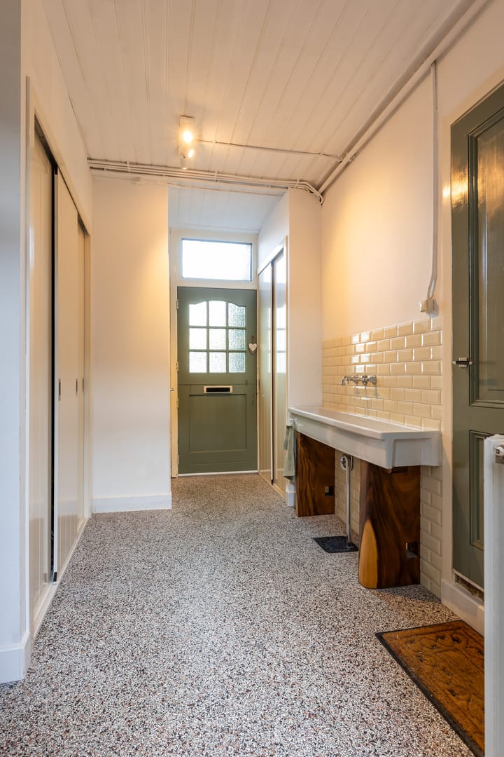 Photo 33 of Celebeslaan 1