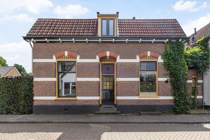 Photo 48 of Celebeslaan 1