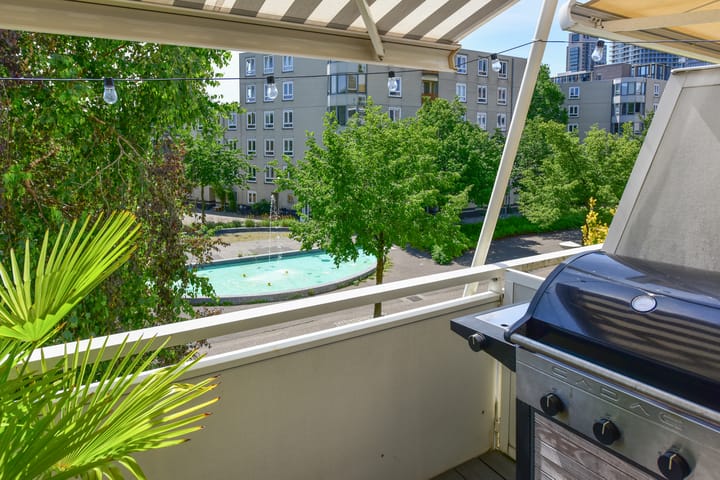 Foto 15 van Bertrand Russellstraat 154