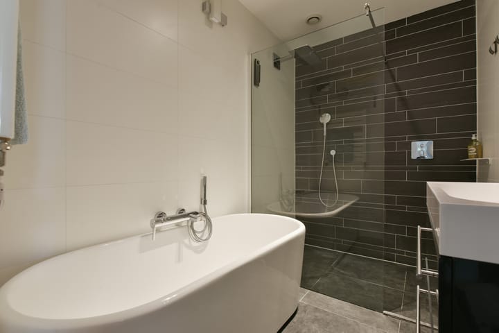 Foto 18 van Bertrand Russellstraat 154