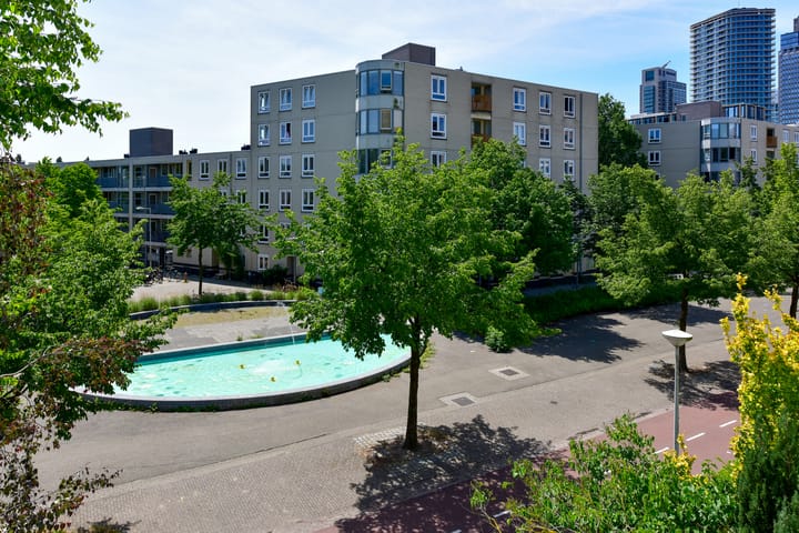 Foto 24 van Bertrand Russellstraat 154