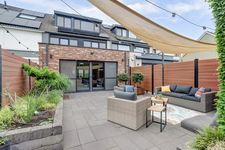 Photo 28 of Narcisstraat 23