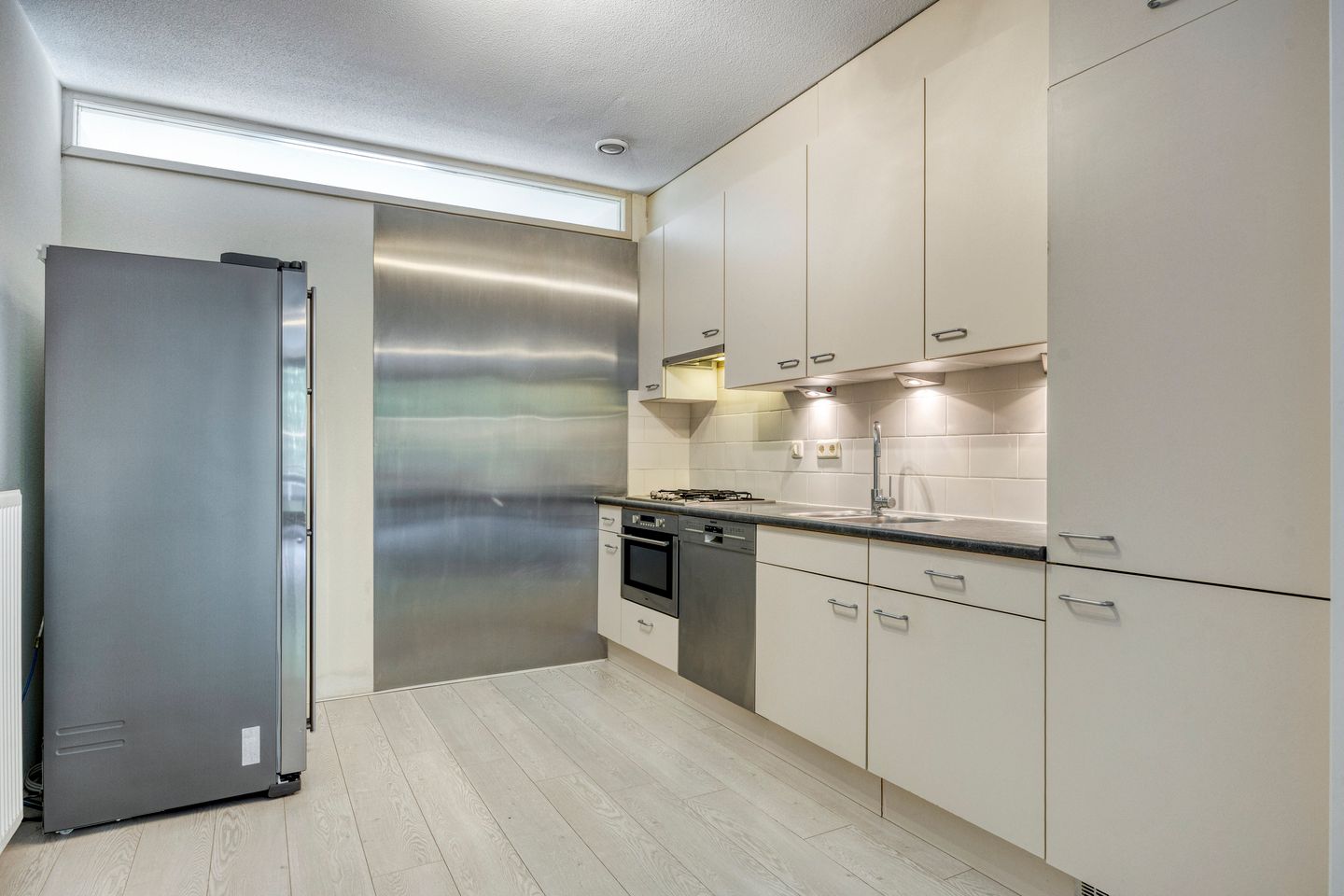 Foto 19 van Glitterstraat 138