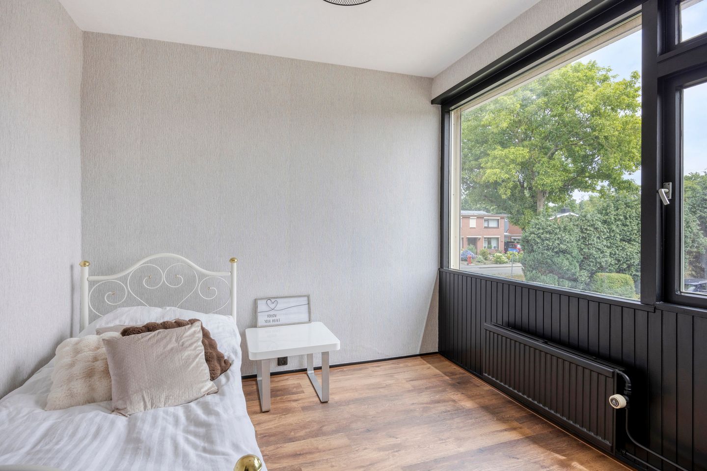 Foto 10 van Saturnusbaan 55