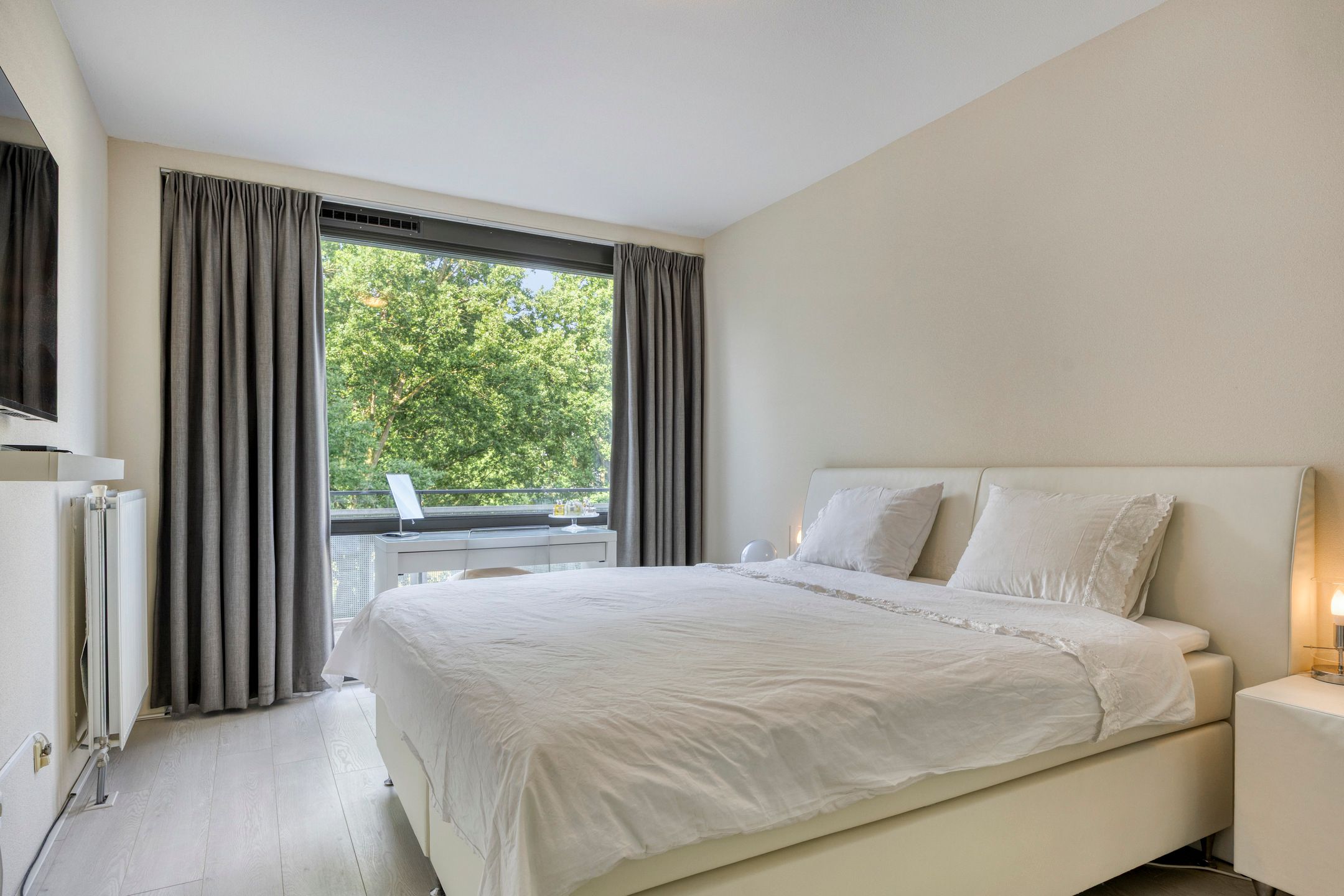 Foto 24 van Glitterstraat 138