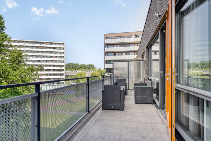 Foto 4 van Glitterstraat 138