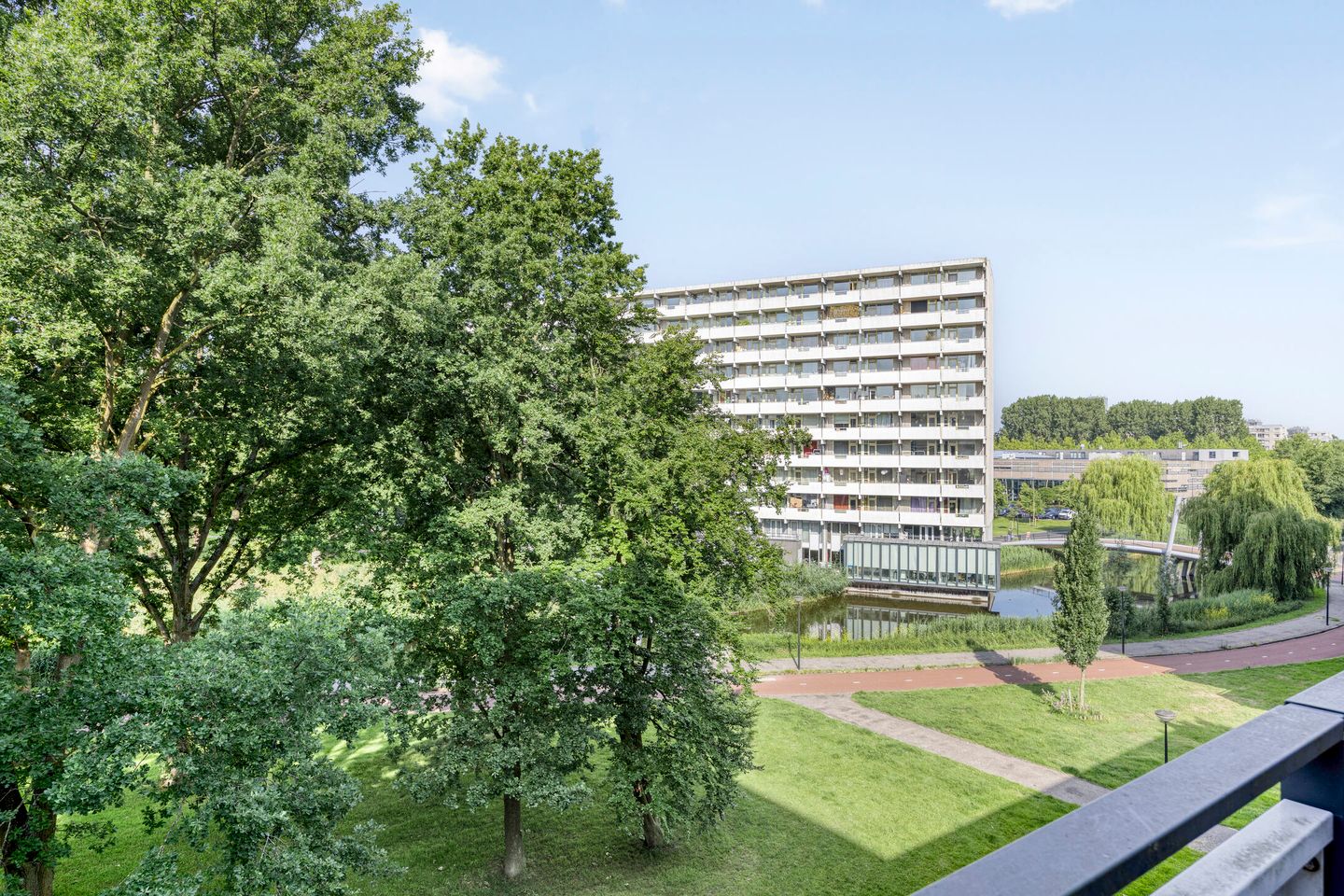 Foto 34 van Glitterstraat 138