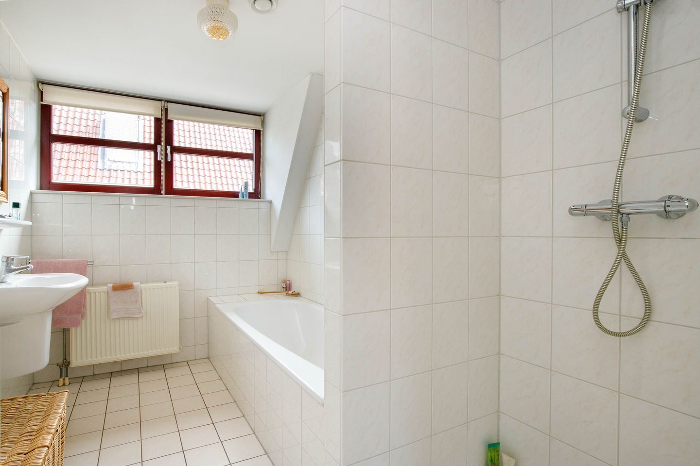 Foto 29 van Tiendweg 22-C