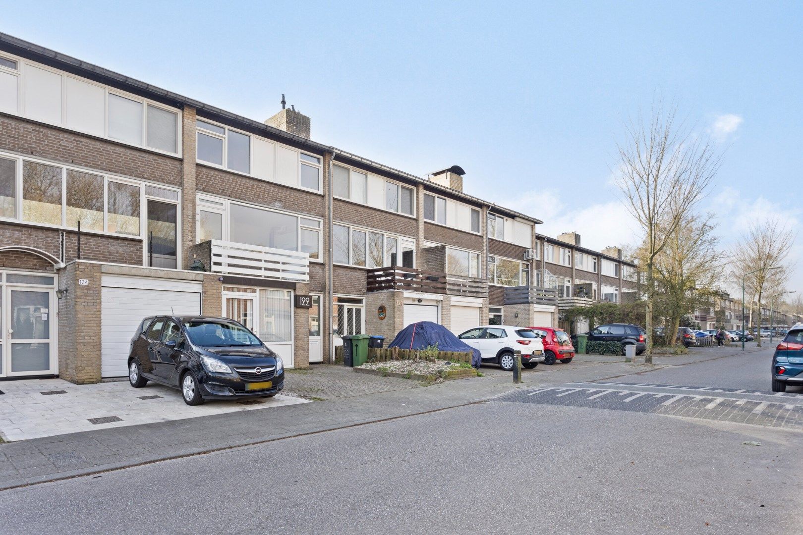 Photo 30 of Leliestraat 122